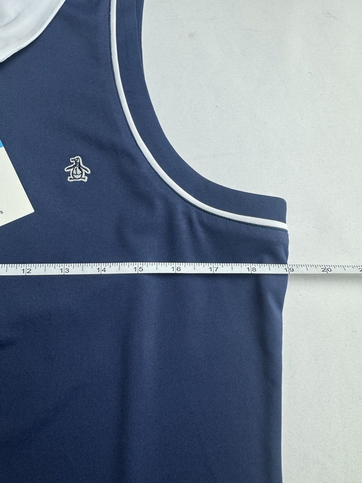 $90 An Original Penguin by Munsingwear Women’s Golf shirt Sz L.     (B.162)