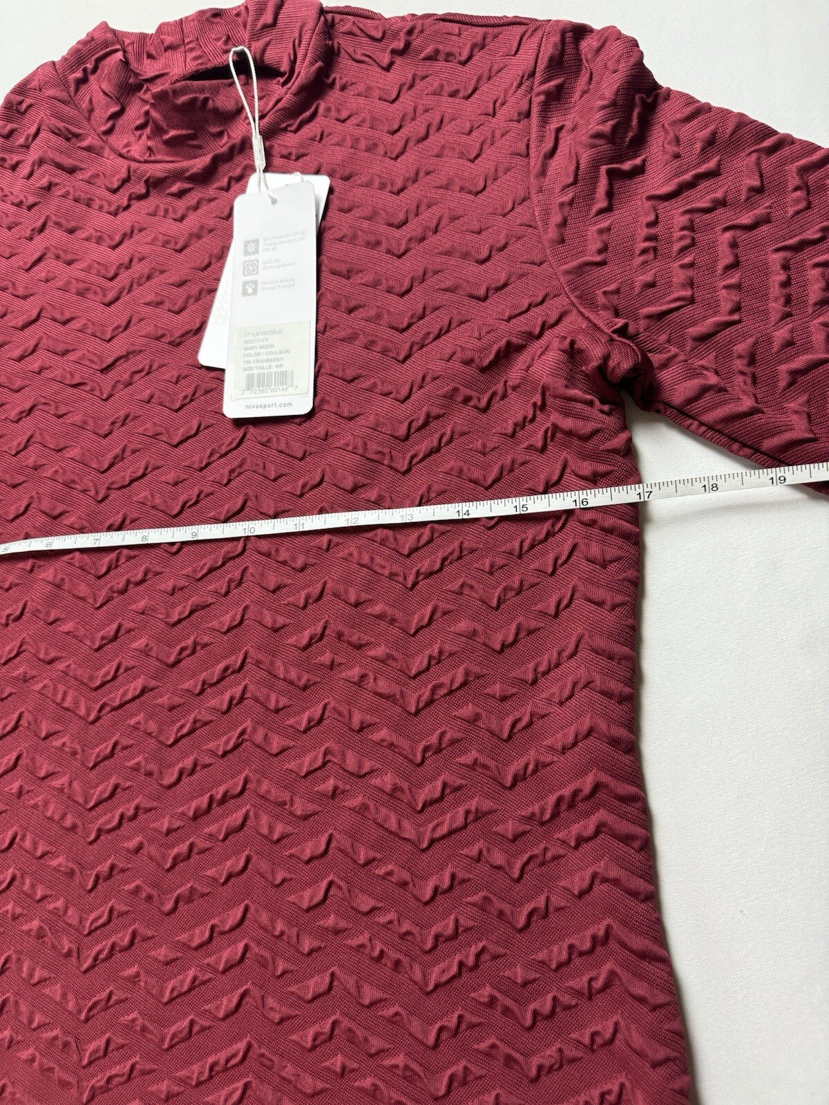 NIVO SPORT Women's Golf Sweatshirt Size S. (B.106)