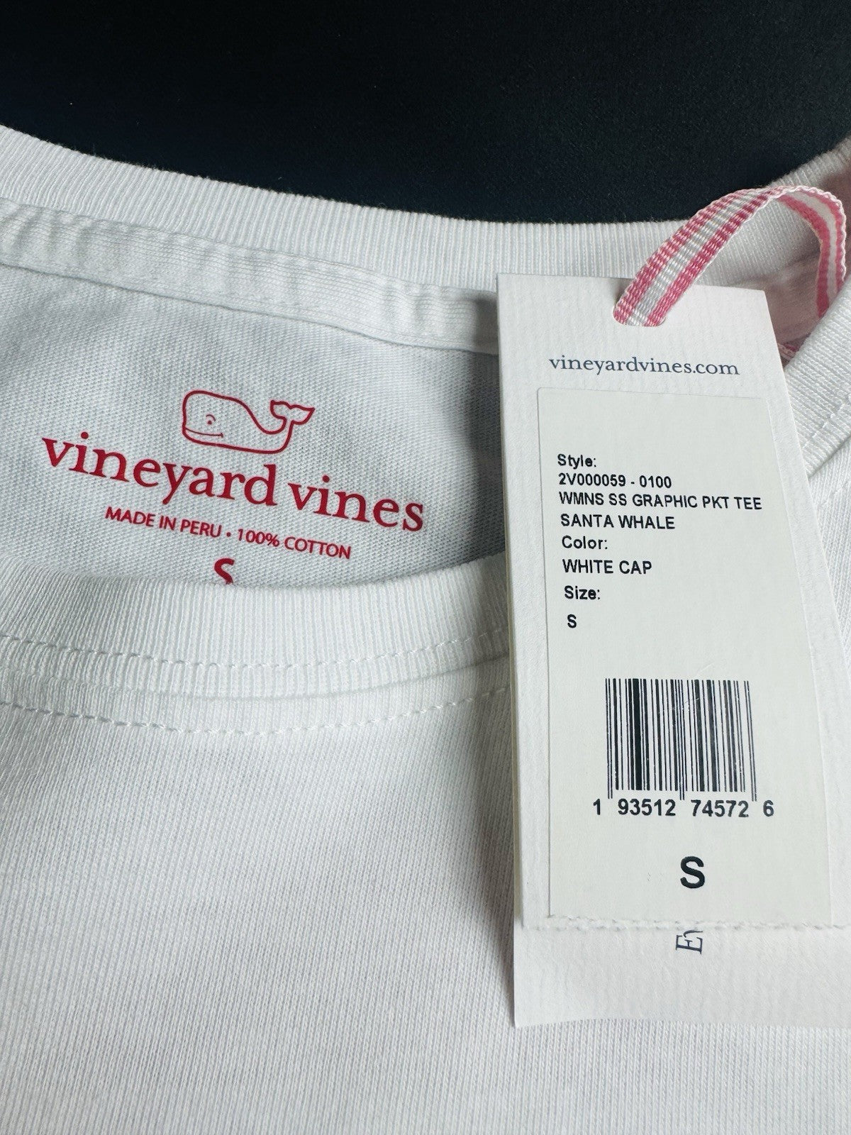 Vineyard Vines Women’s T-shirt Merry Christmas Wale Logo Sz S.     (B.162)