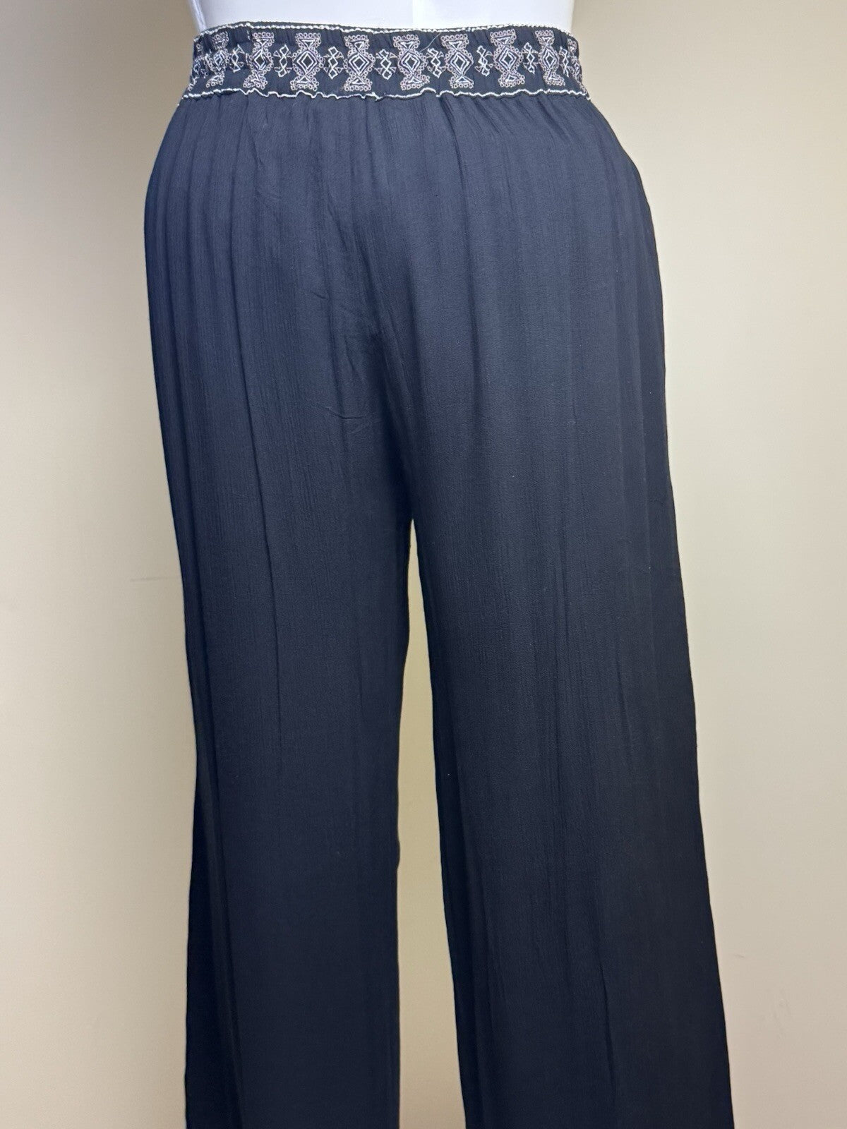 $88 Philosophy Women’s Trouser elastic waist Wide leg pant Sz XL. (B.144)