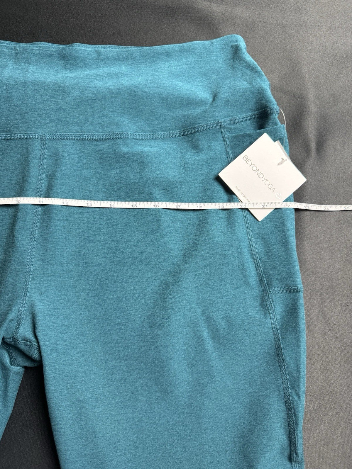 $99 Beyond Yoga Athletic Gym Midi High Waist Leggings Sz 4XL.  (B.159)