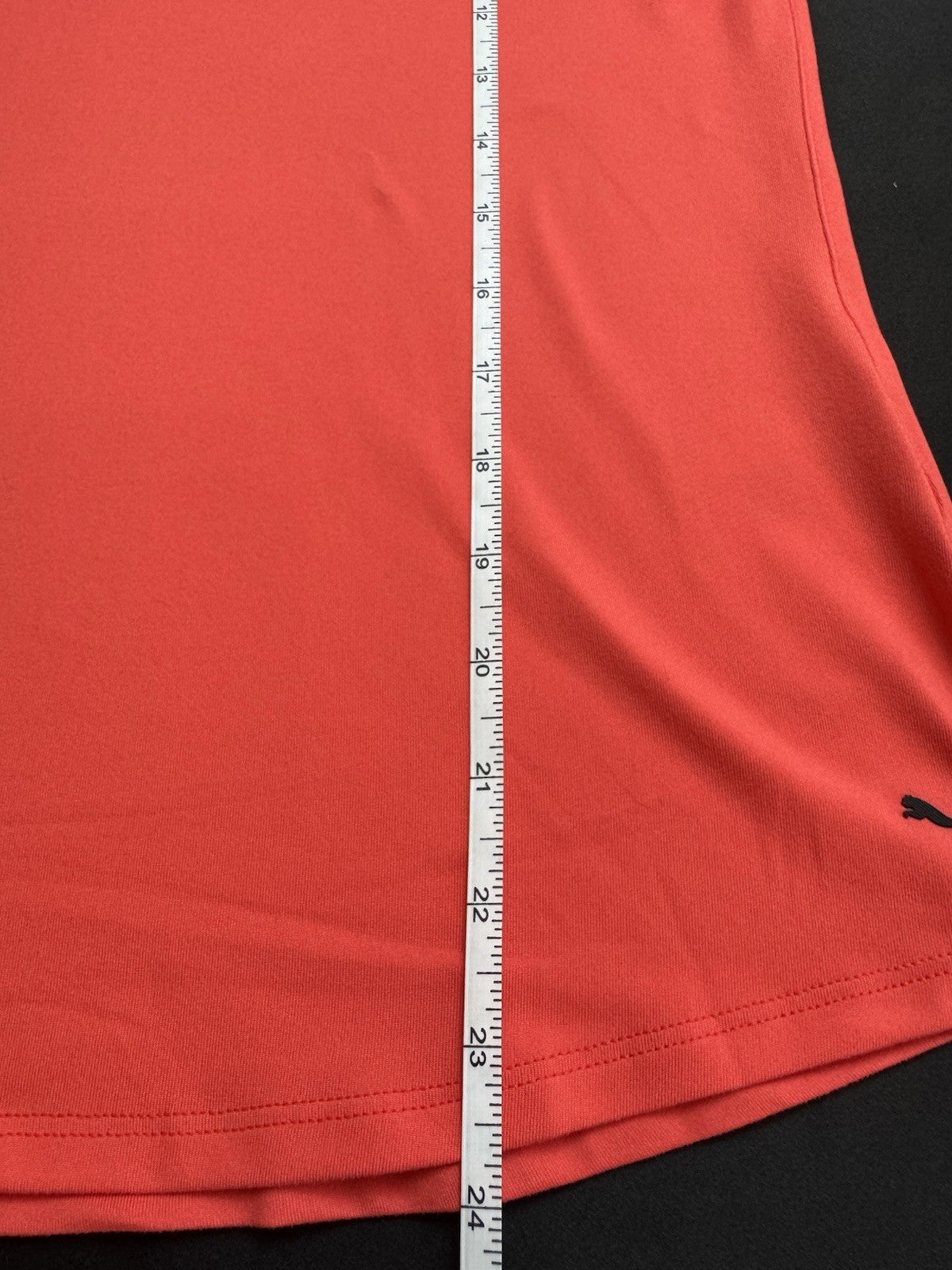 Puma Women’s Golf Shirt Sz S.   (B.165)