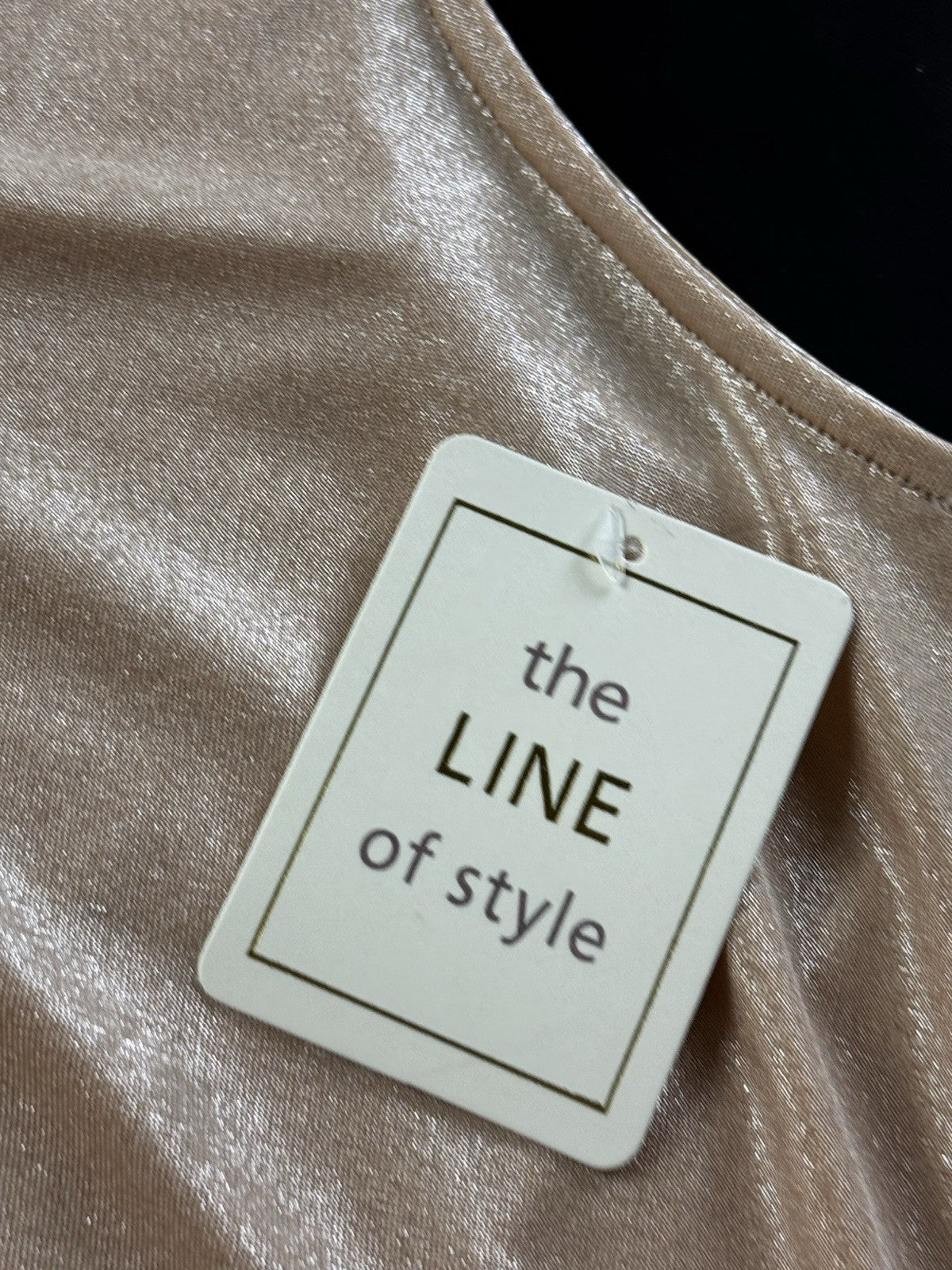 THE LINE OF STYLE Women’s Satin Blouse Sz L. (B.187)