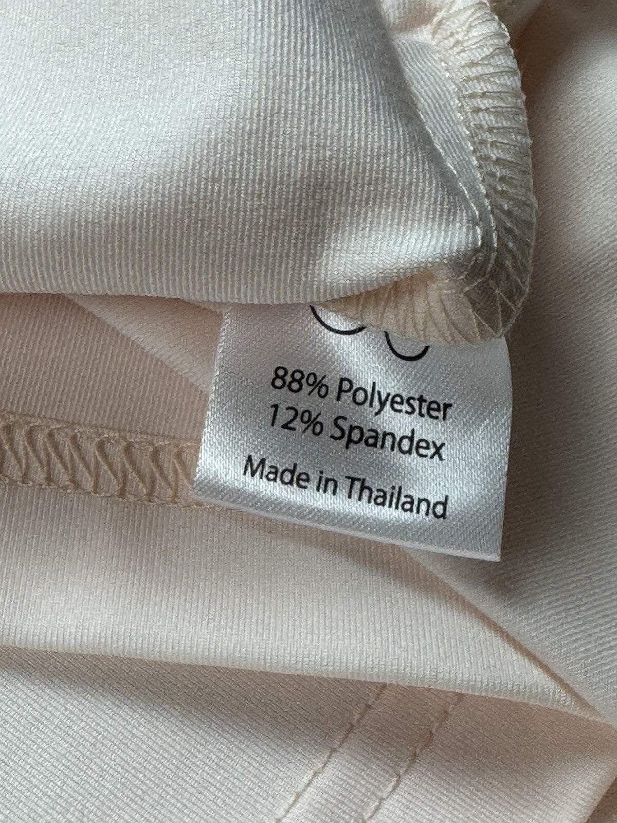 Teleri Athletics Women’s Golf Shirt Sz M.    (B.38)