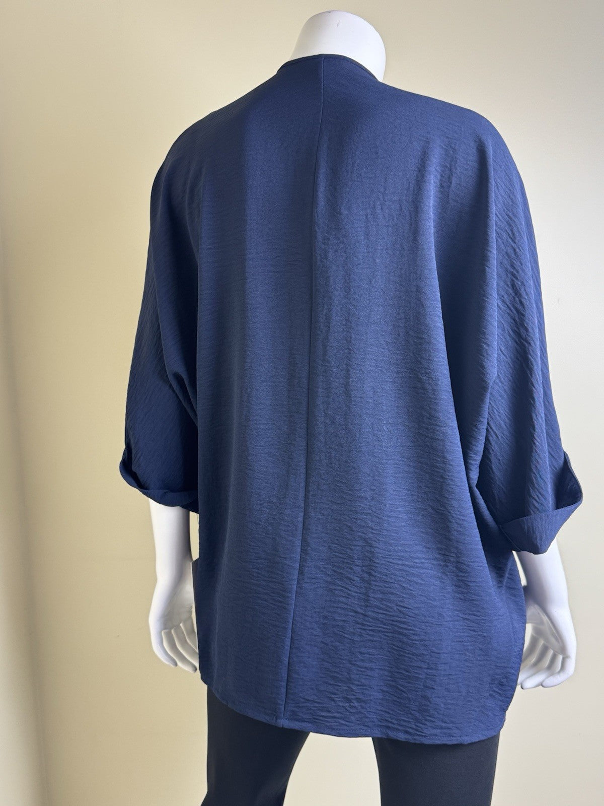 $109 Calvin Klein Women’s Navy Cardigan Sz S     (B.150)