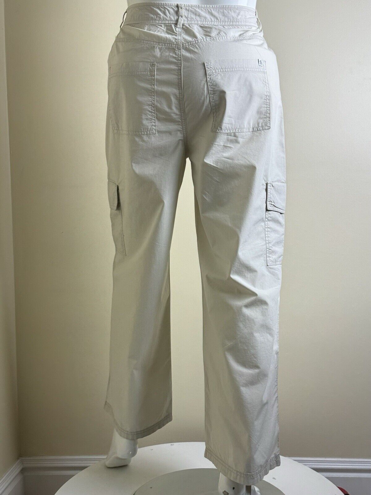 $89 Calvin Klein Women's Khaki’s Pants Size 14 (B.81)