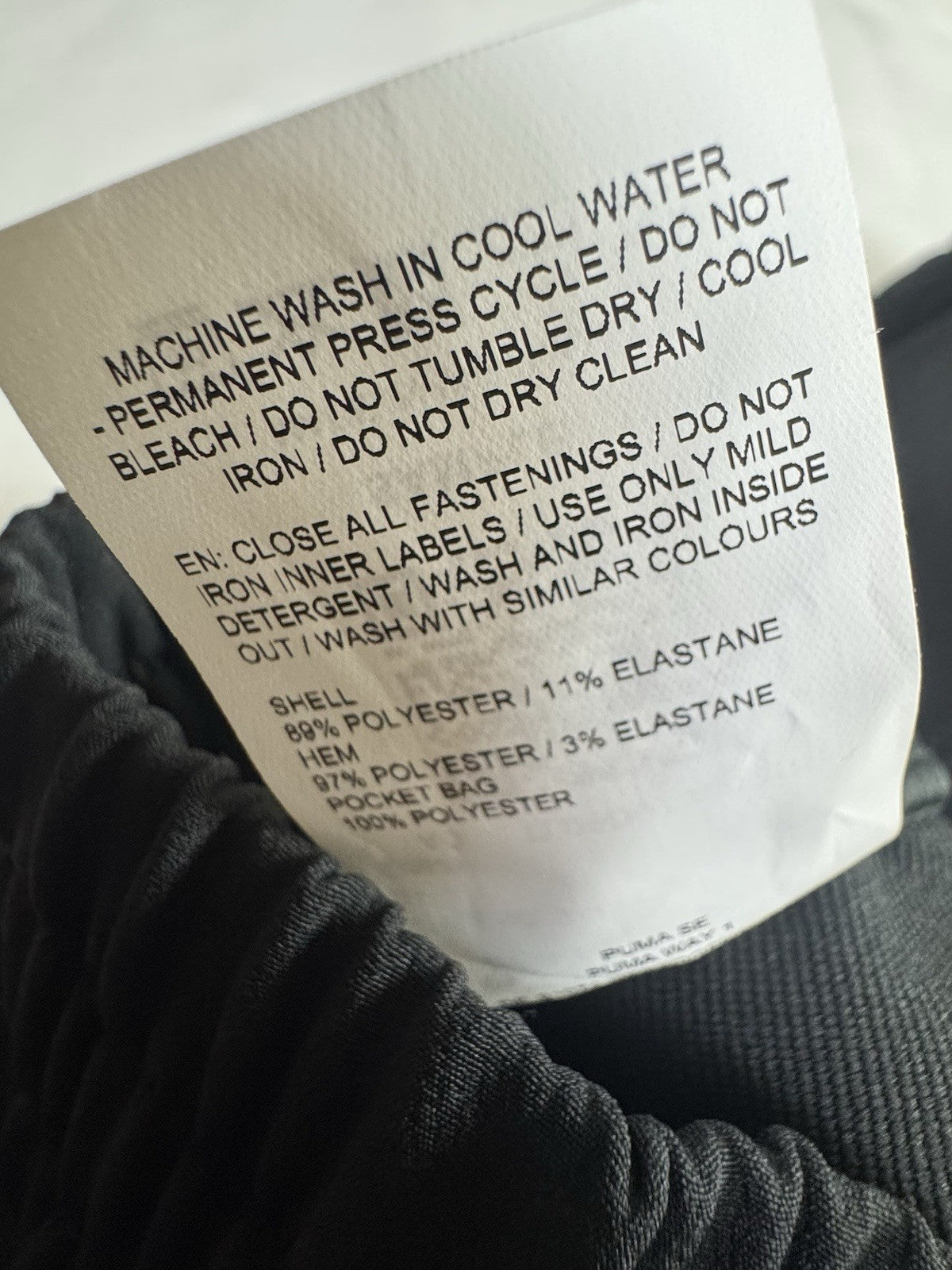 Puma Women’s Golf Pants Sz S.   (B.044)