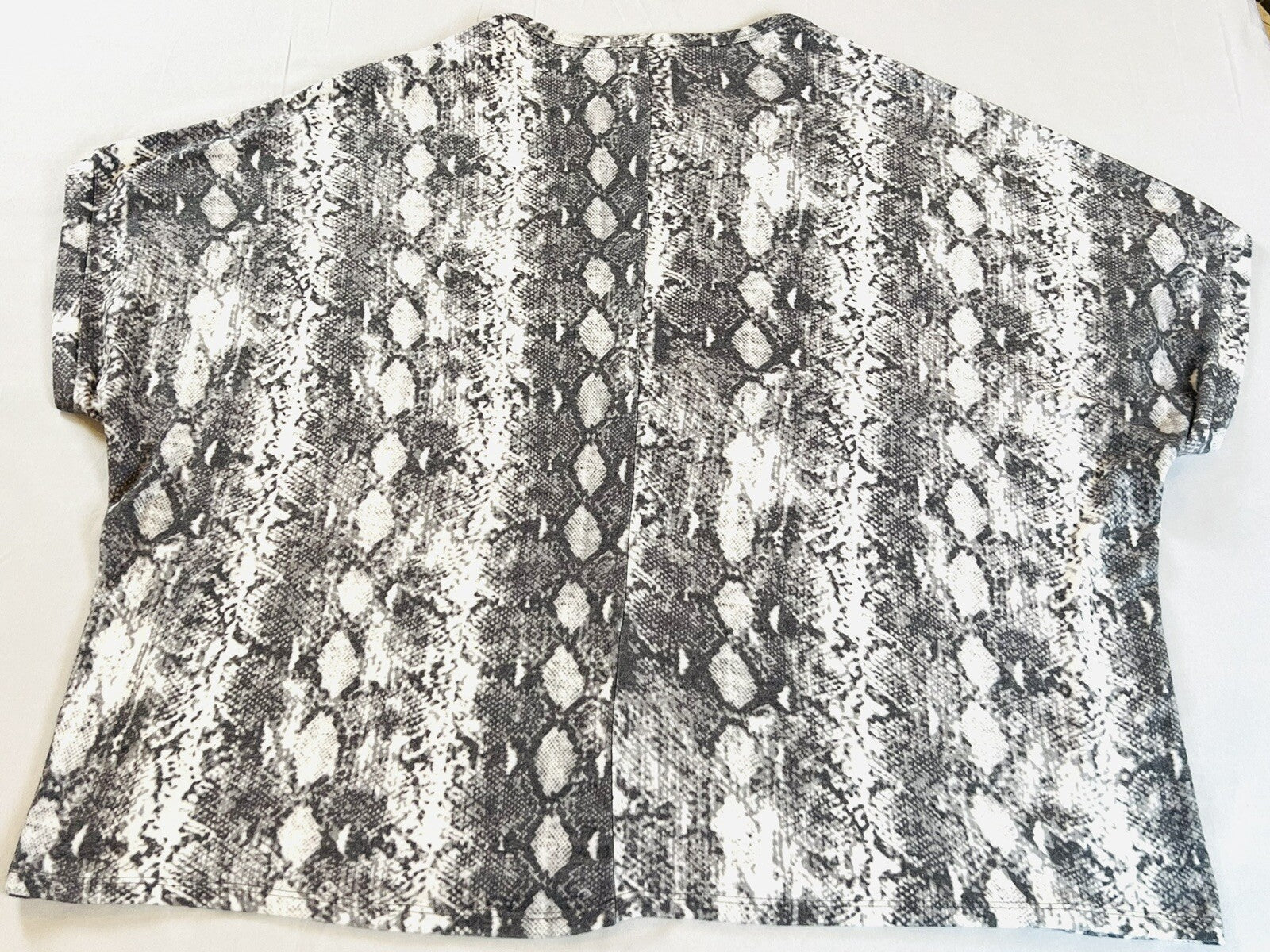 Philosophy Snake Short Women's Sz 2X