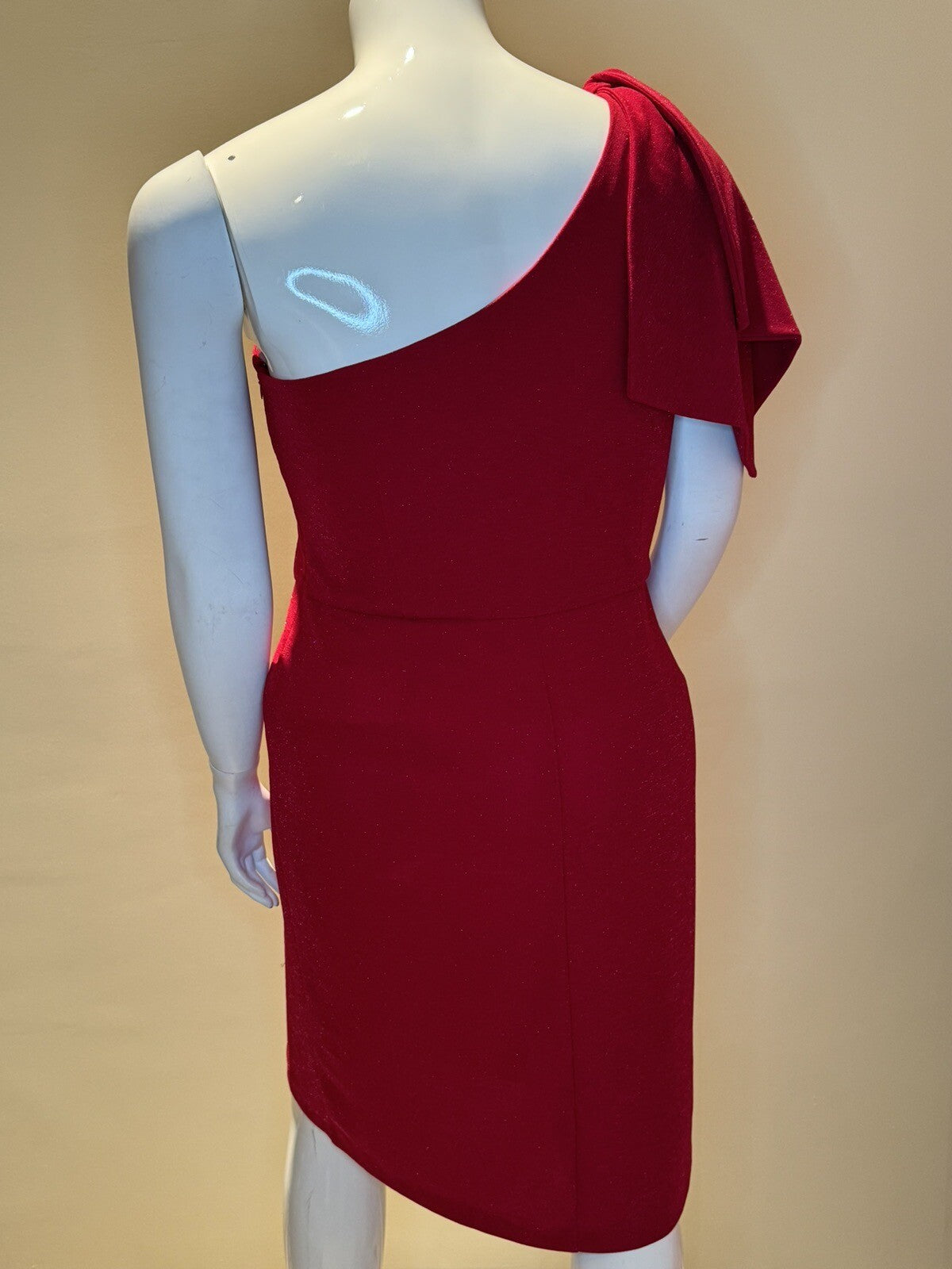 Shelby Nites One Shoulder Red Dress Sz 16.    (71)