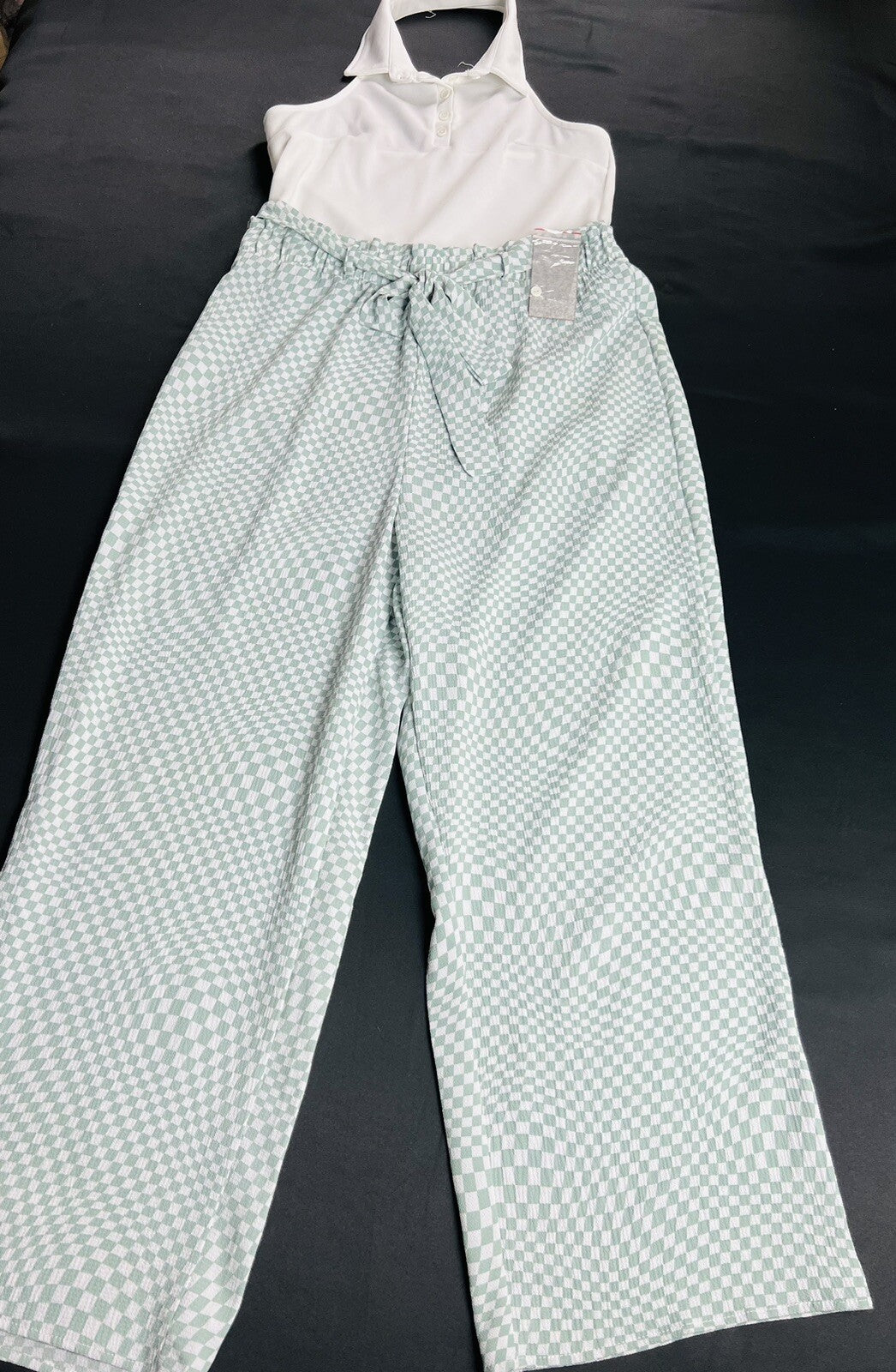 J for Justify Jumpsuit Sz M White Green Checkered Print Pants