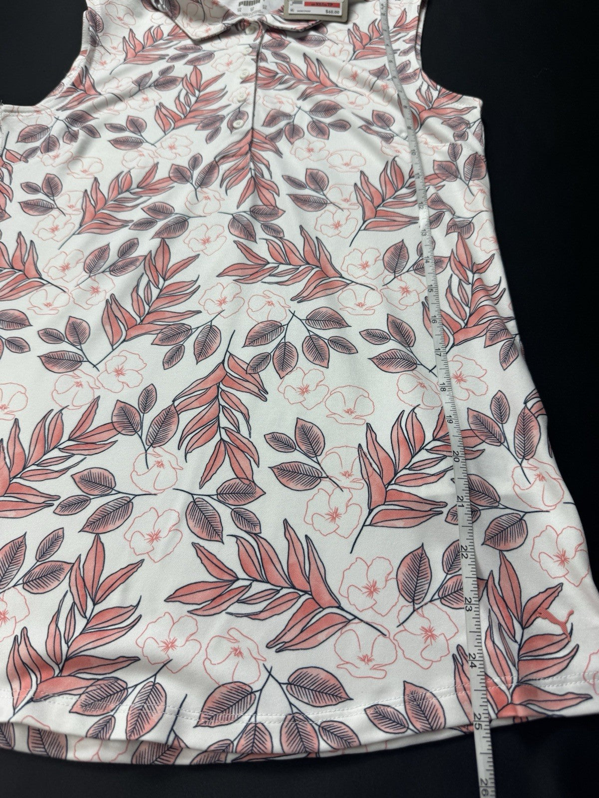 $60 Puma Women’s Golf Shirt Sleeveless Sz XS.  (B.153)