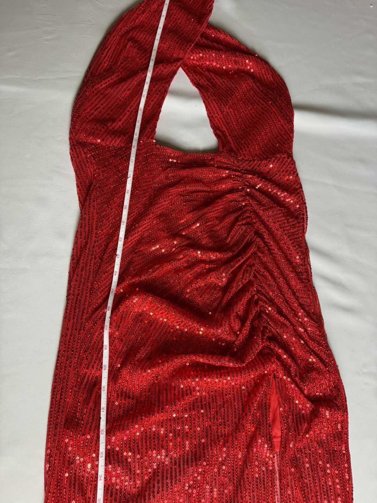 Women’s Red Sequin Dress Sz XL.   (71)
