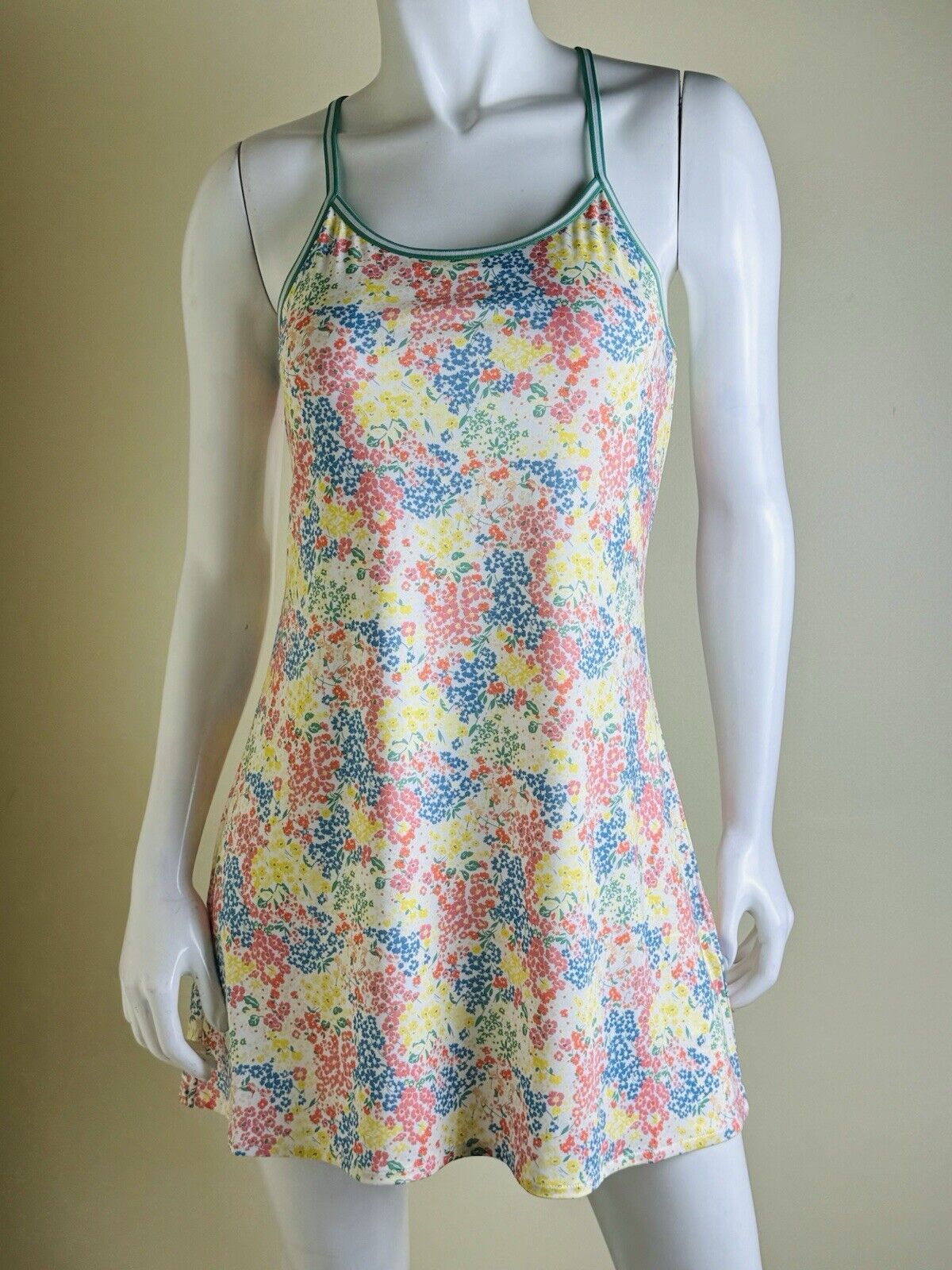 $228 Lauren Ralph Lauren Golf Sleeveless Dress Size  M.    (B.62)