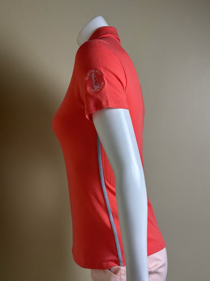 Under Armour Women's Golf Tennis Shirt Sz XS.    (B.153)