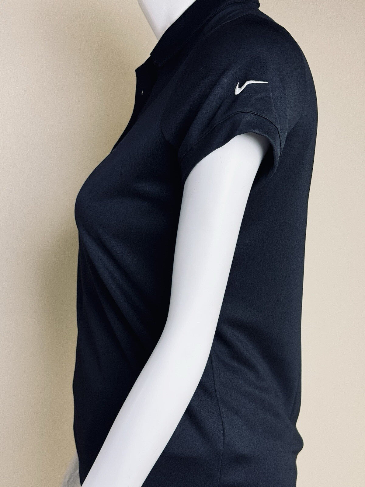 Nike Women’s Top Golf Shirt Sz XL (B.88)