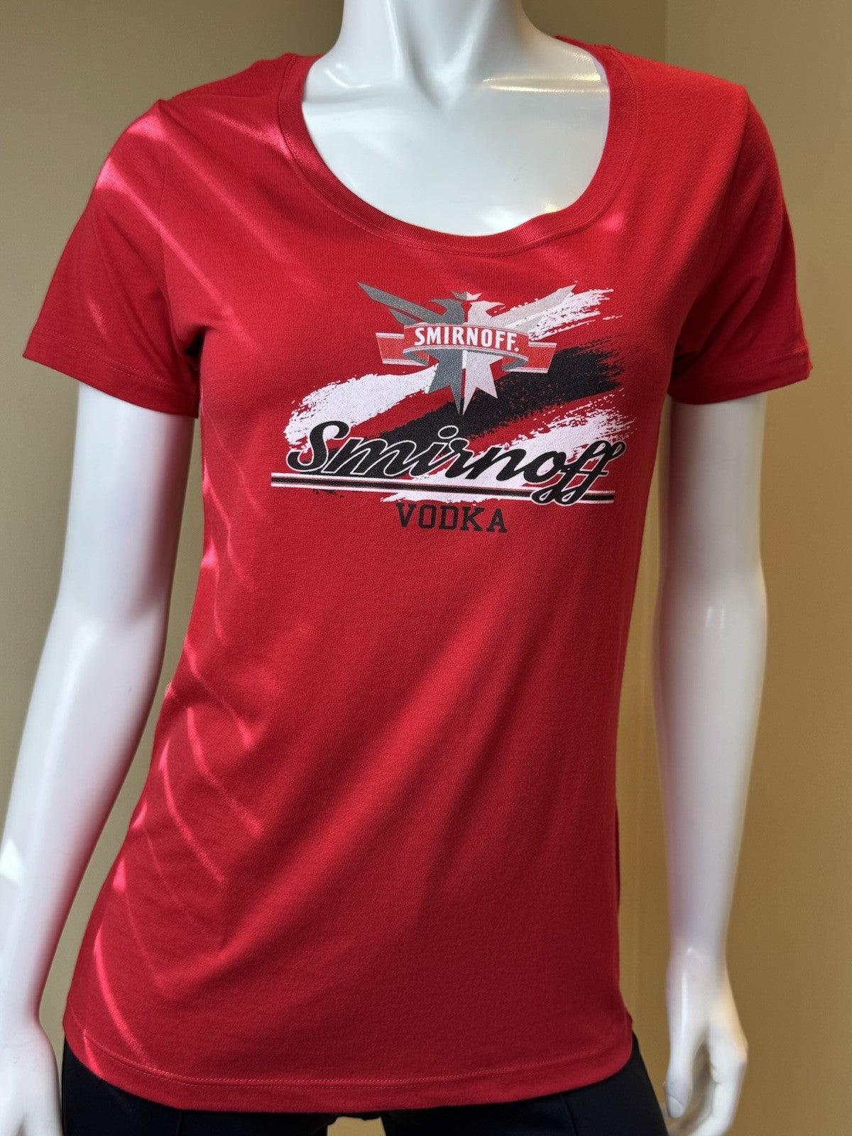 LeverWear Women's Golf shirt Smirnoff Logo Sz M   (B.165)