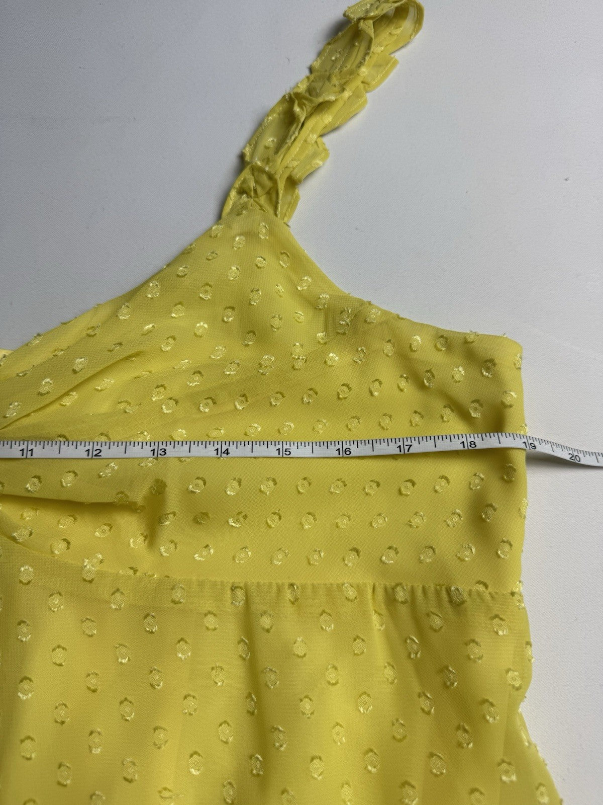 $92 Nine West Yellow Dress Sz 14.  (B.111)