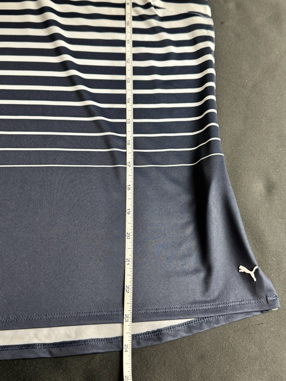 Puma Women’s Golf Shirt Sz S.   (B.188/1)