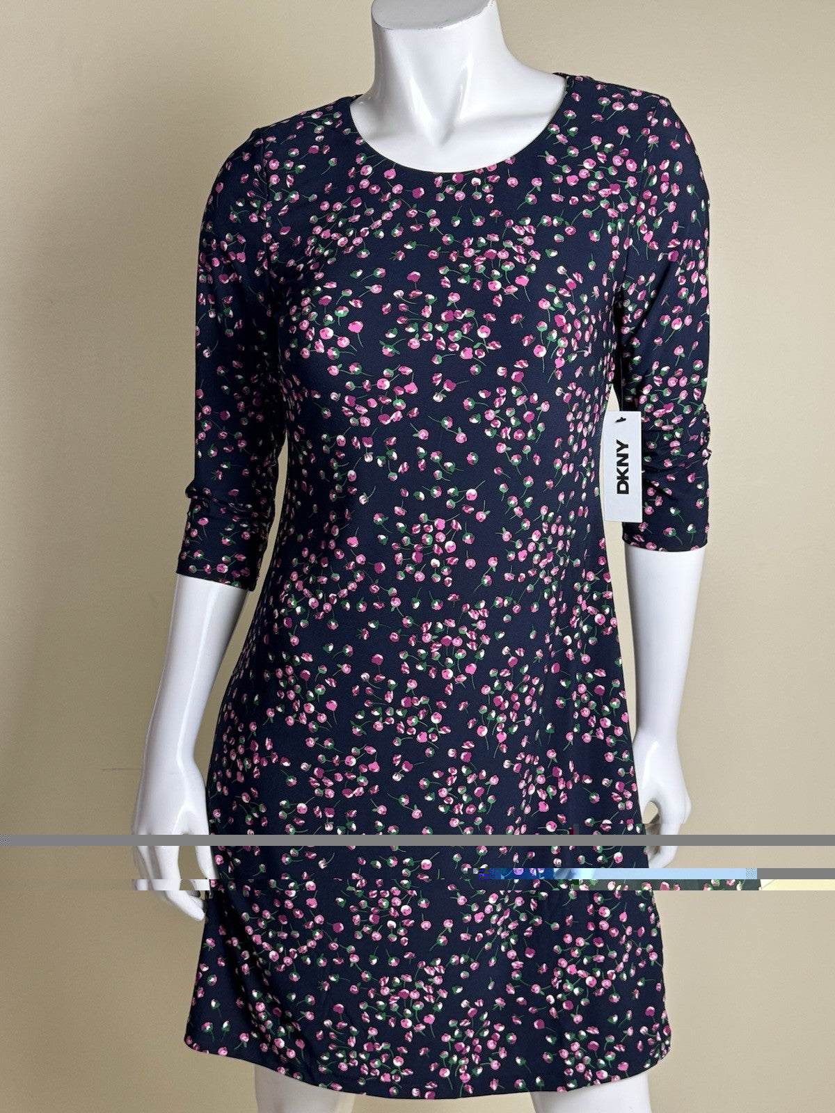 $99 DKNY Women’s Floral Dress Sz 4    (B.065)