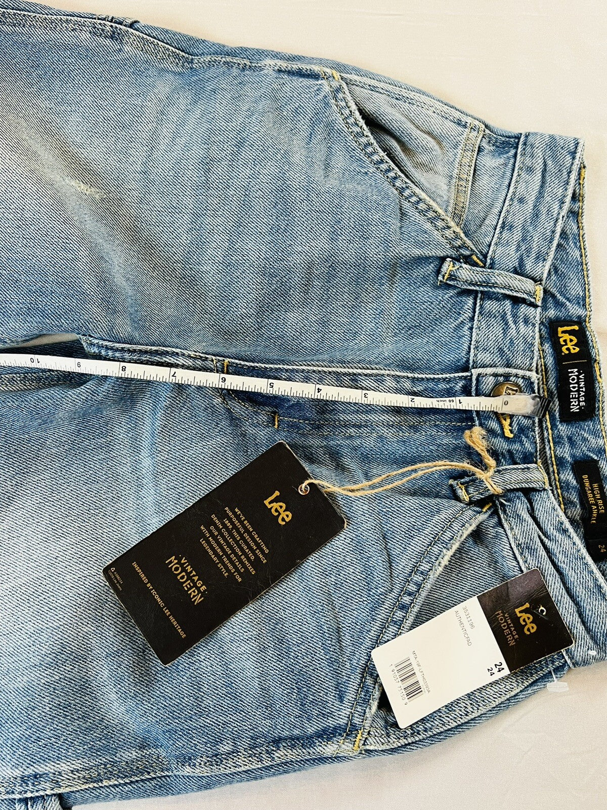 LEE Women’s Vintage Modern High Rise Jean Size 24 M