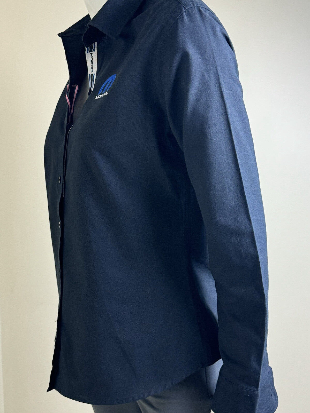 LeverWear Women's Golf Long Sleeve Shirt Sz M   (B.112)