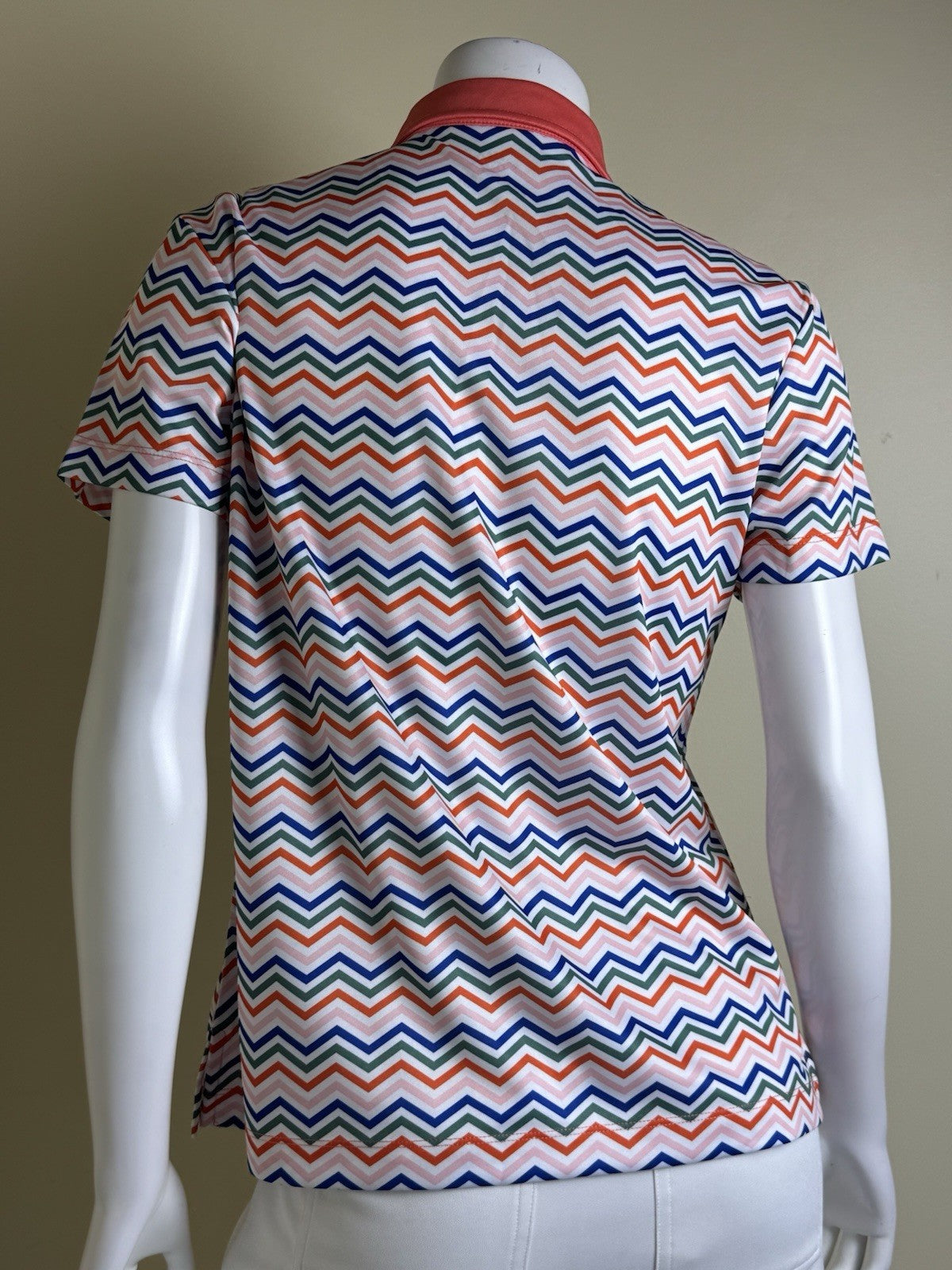 $60 Monterey Club Women's Golf Shirt Sz M. (B.157)