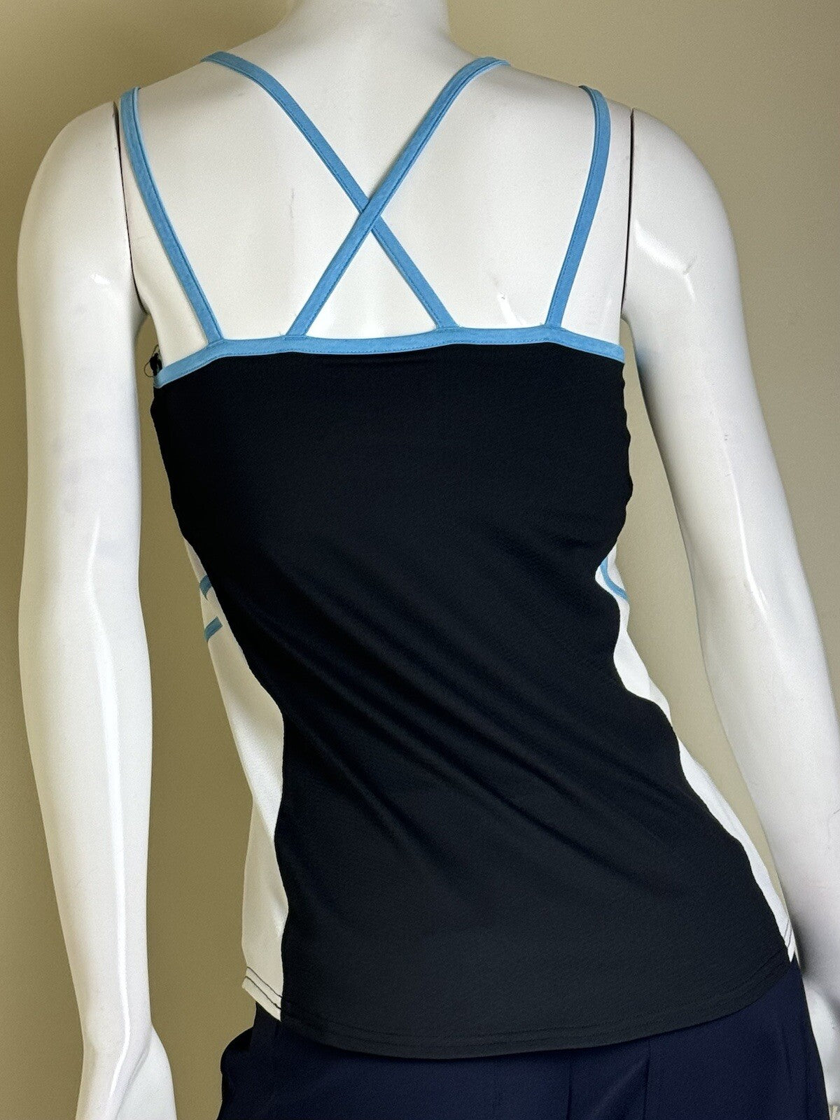 JOFIT Women's Golf Tank/Top Size S.   (B.78)