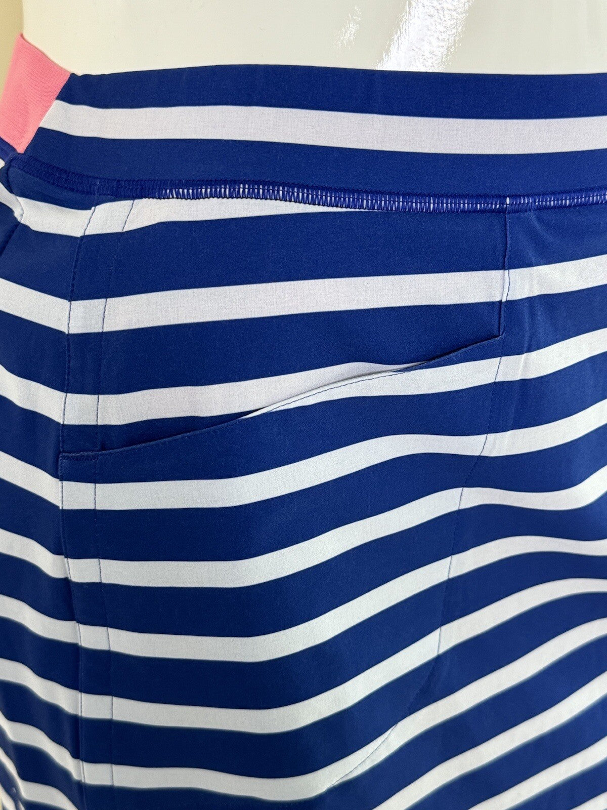 $148 Ralph Lauren RLX Golf Women’s Skirt Striped Skort Sz XL. (B.58)