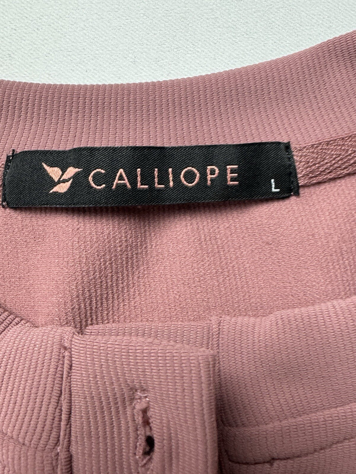 Calliope Women’s Mauve Sweatshirt Size L.    (B.96)