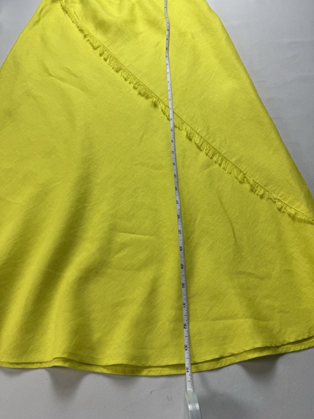 $109 DKNY Women's Neon Skirt Sz XS.  (B.142)
