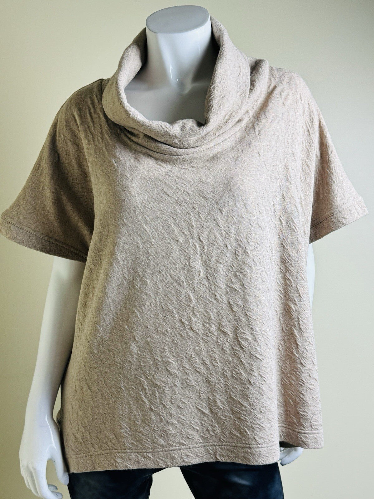 Symphony by A.F. Women’s Golf TurtleNeck Short Sleeve Top Sz S