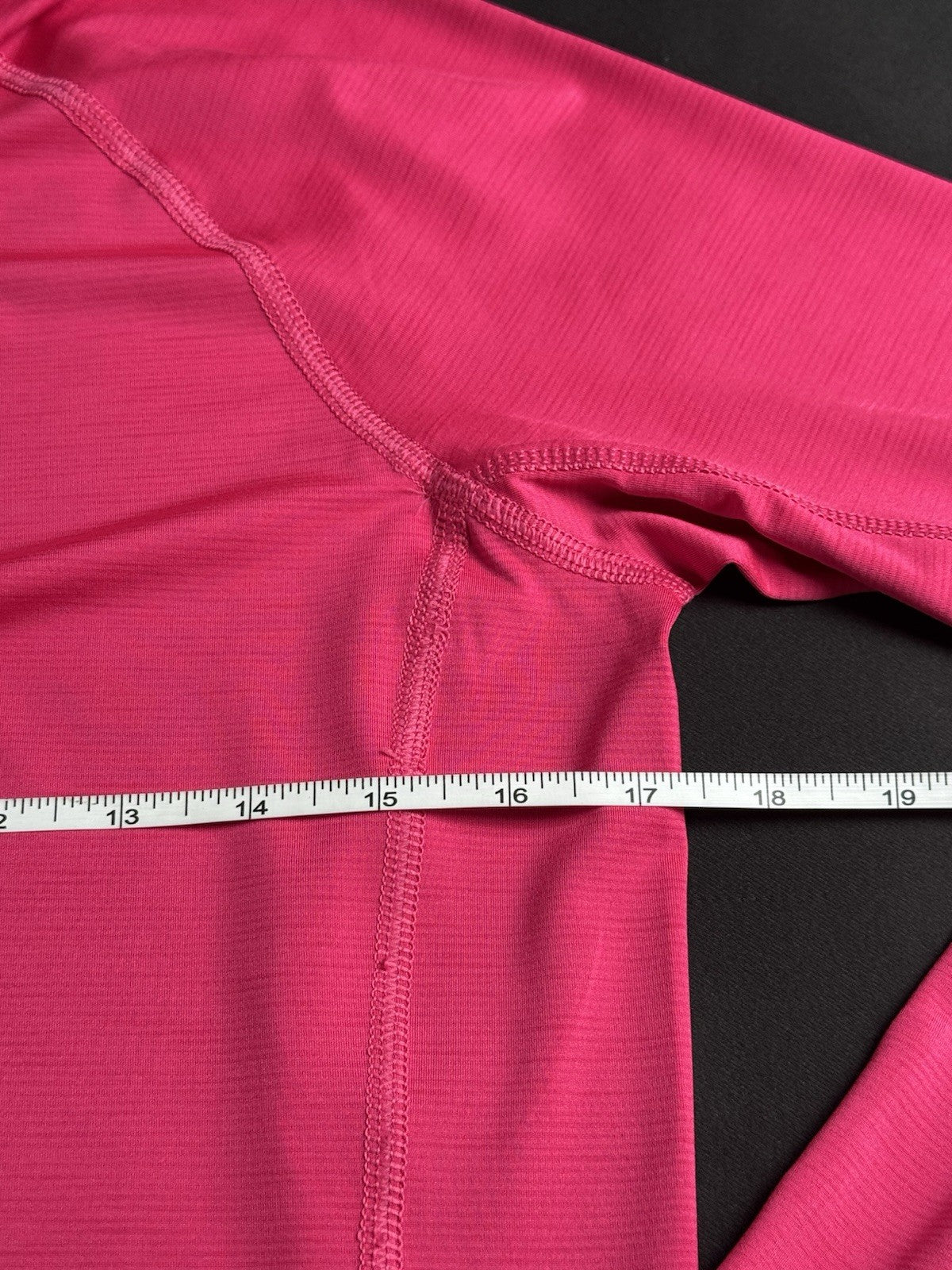 Puma Women's Golf Sweatshirt Size S    (B.038)