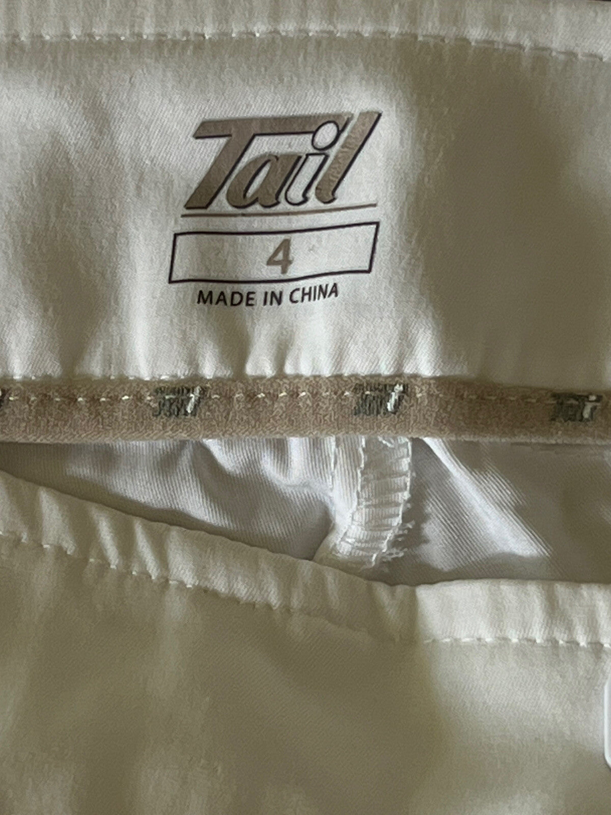 Tail Women’s Golf Capri Pants Size 4