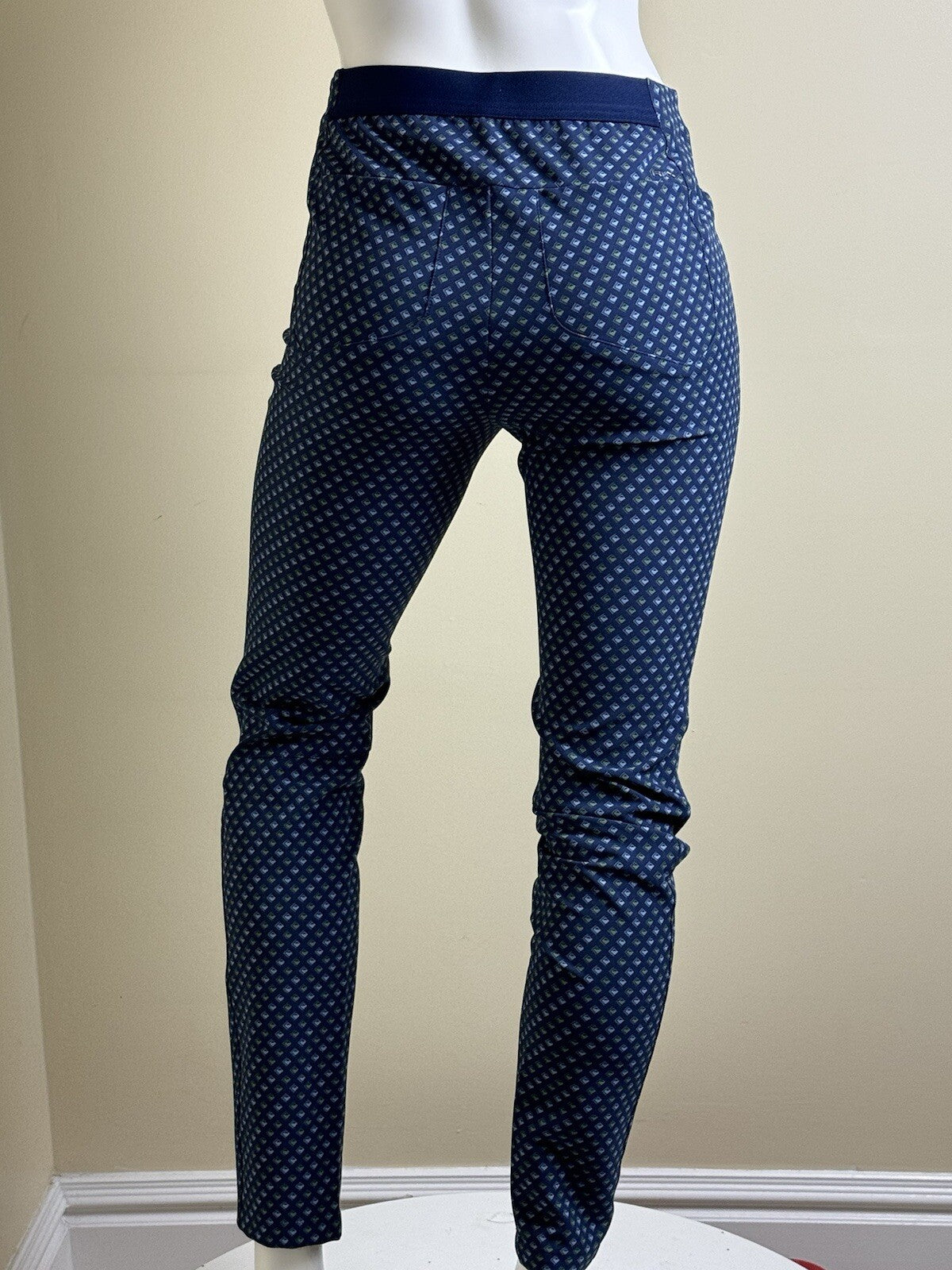 $188 Ralph Lauren Women’s Multi Golf Pants Sz 2  (B.118)