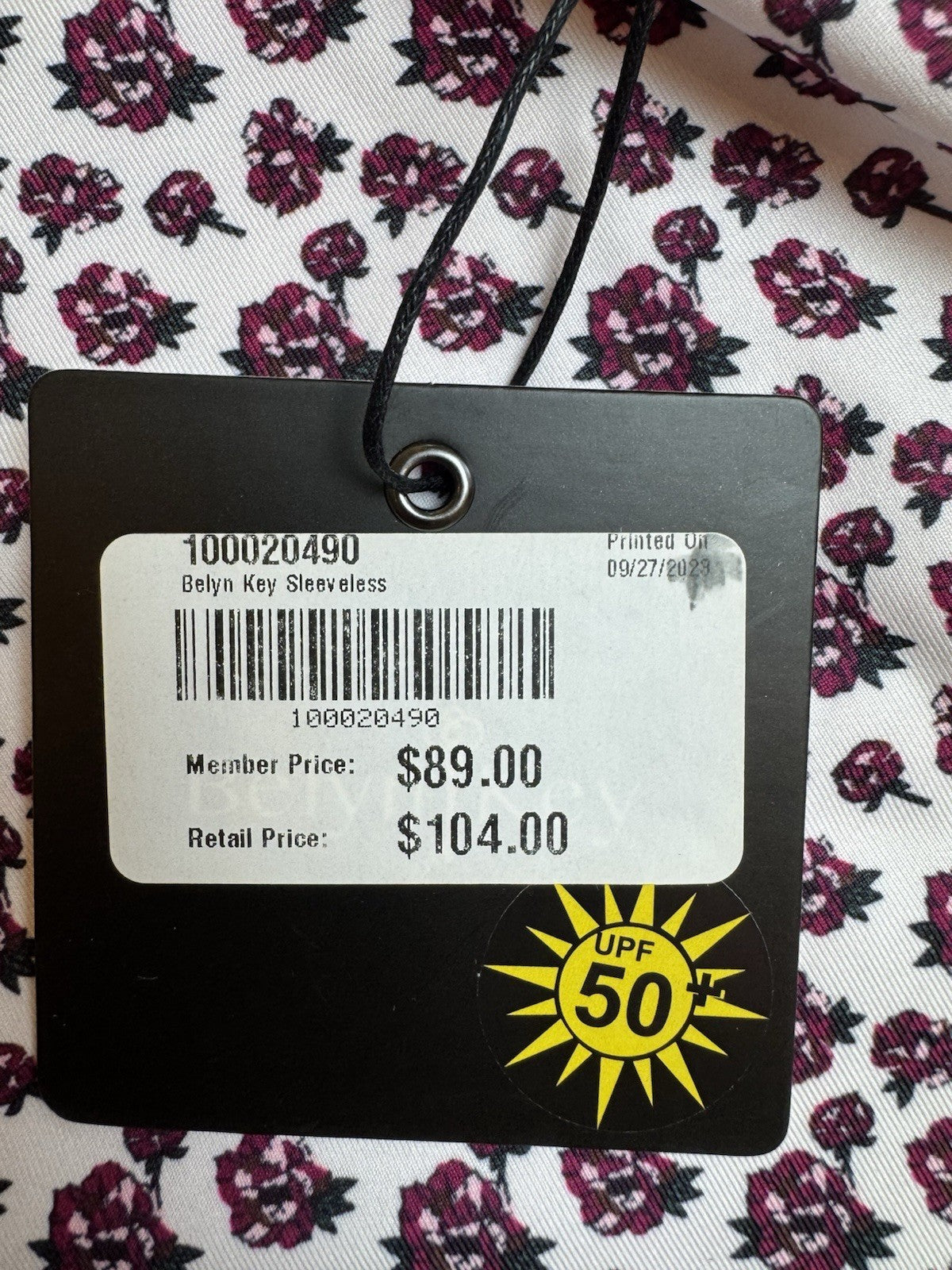 BELYN KEY Women’s Golf Shirt Sz S.    (B.165)