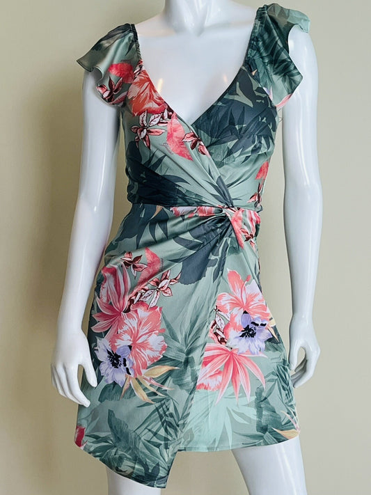 $108 Guess Women’s Hawaii Floral Print Dress Size XS Multicolor (B.01)