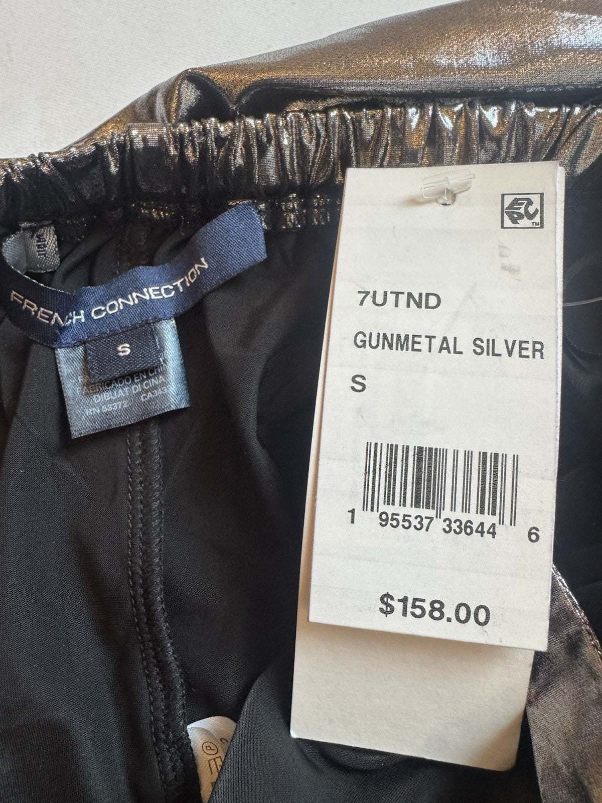 $158 French Connection Jumpsuit Women’s Metallic Silver Sz S. (B.164)