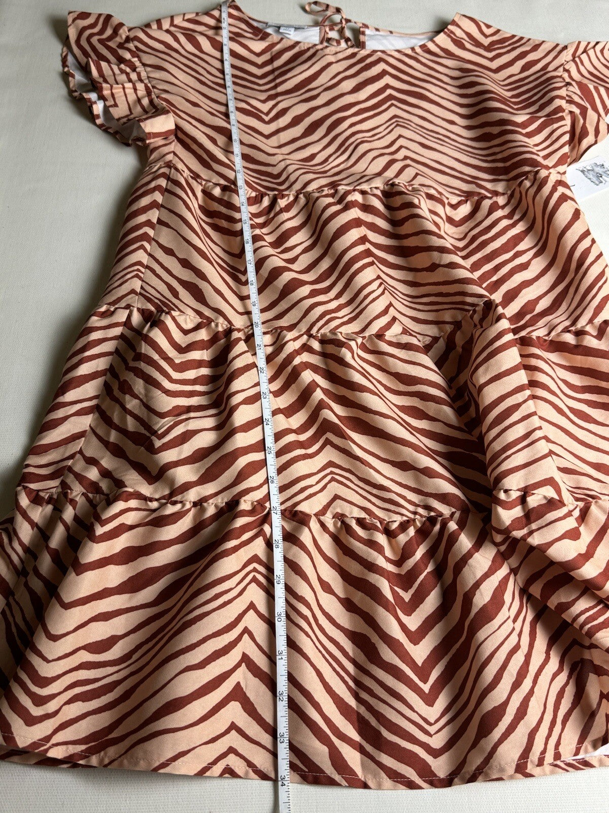 Nine West Women’s Animal Print Dress Sz M.        (B.53)