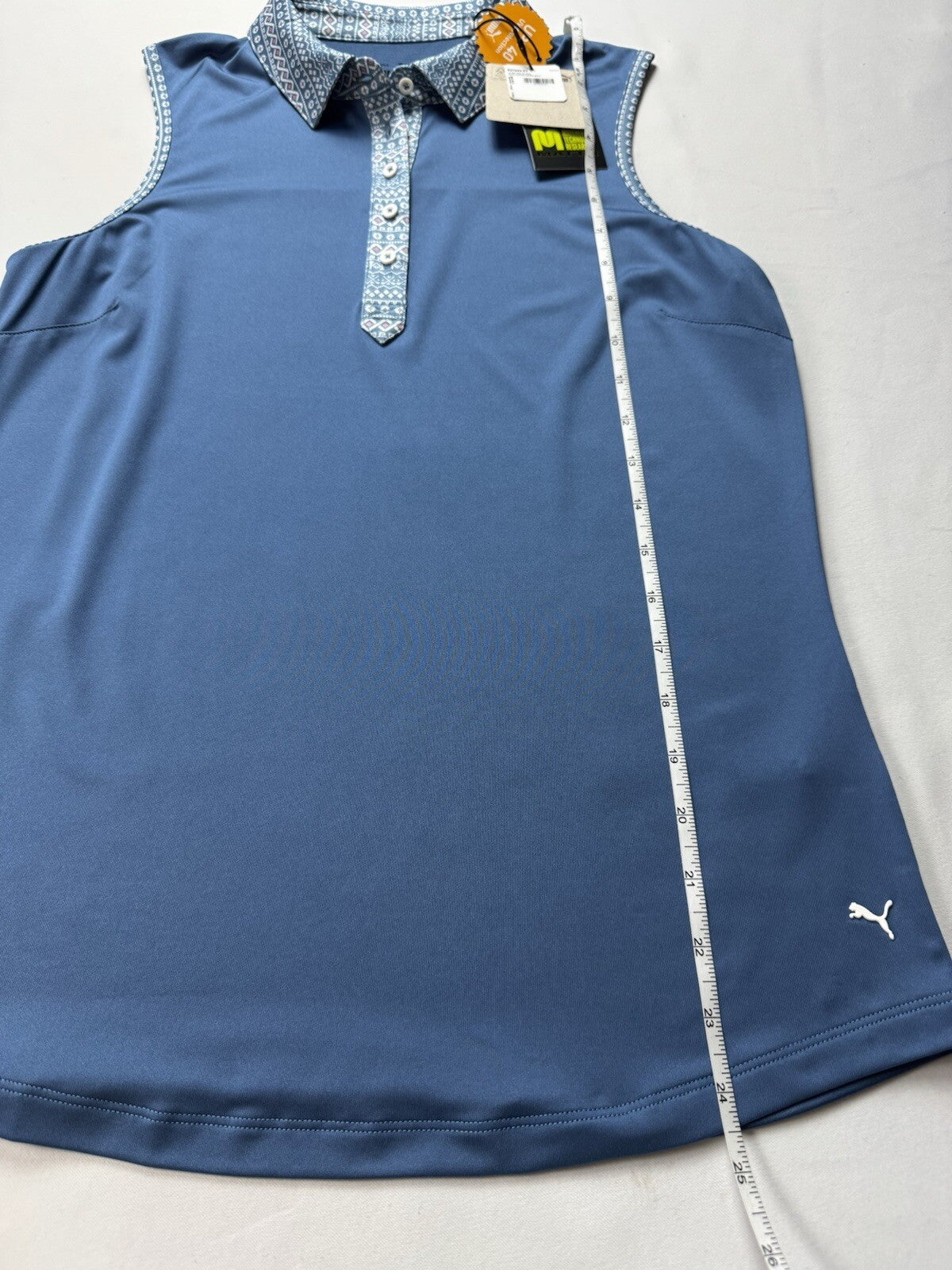 Puma Women’s Golf Shirt Sleeveless Sz S.  (B.130/8)