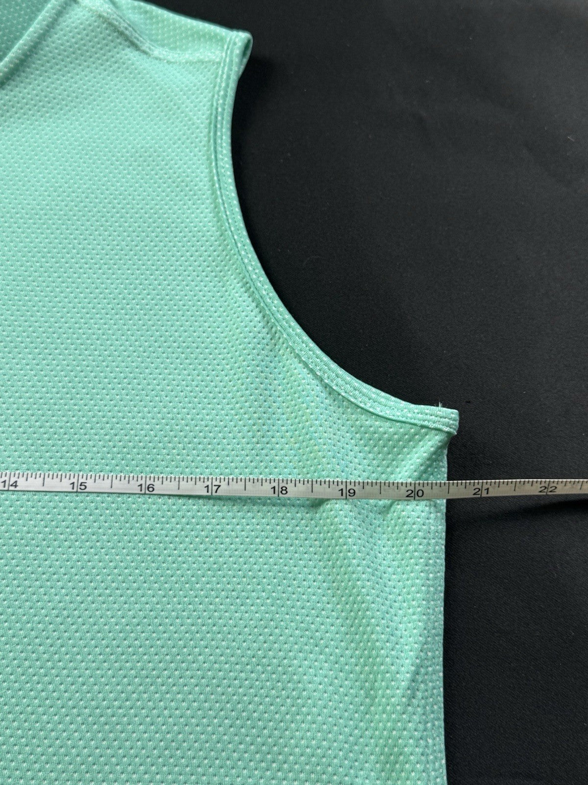 $65 Adidas Women’s Golf Shirt Sz XL    (B.183)