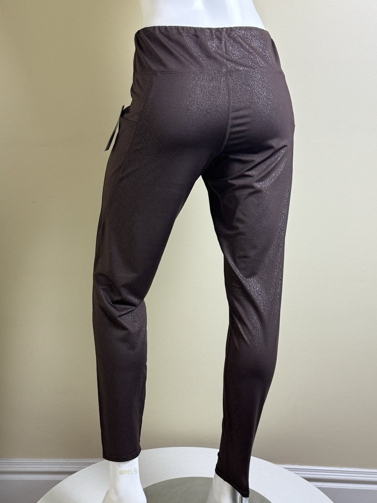 Tahari Sport Leggings Brown Pocket Size L.      (B.157)