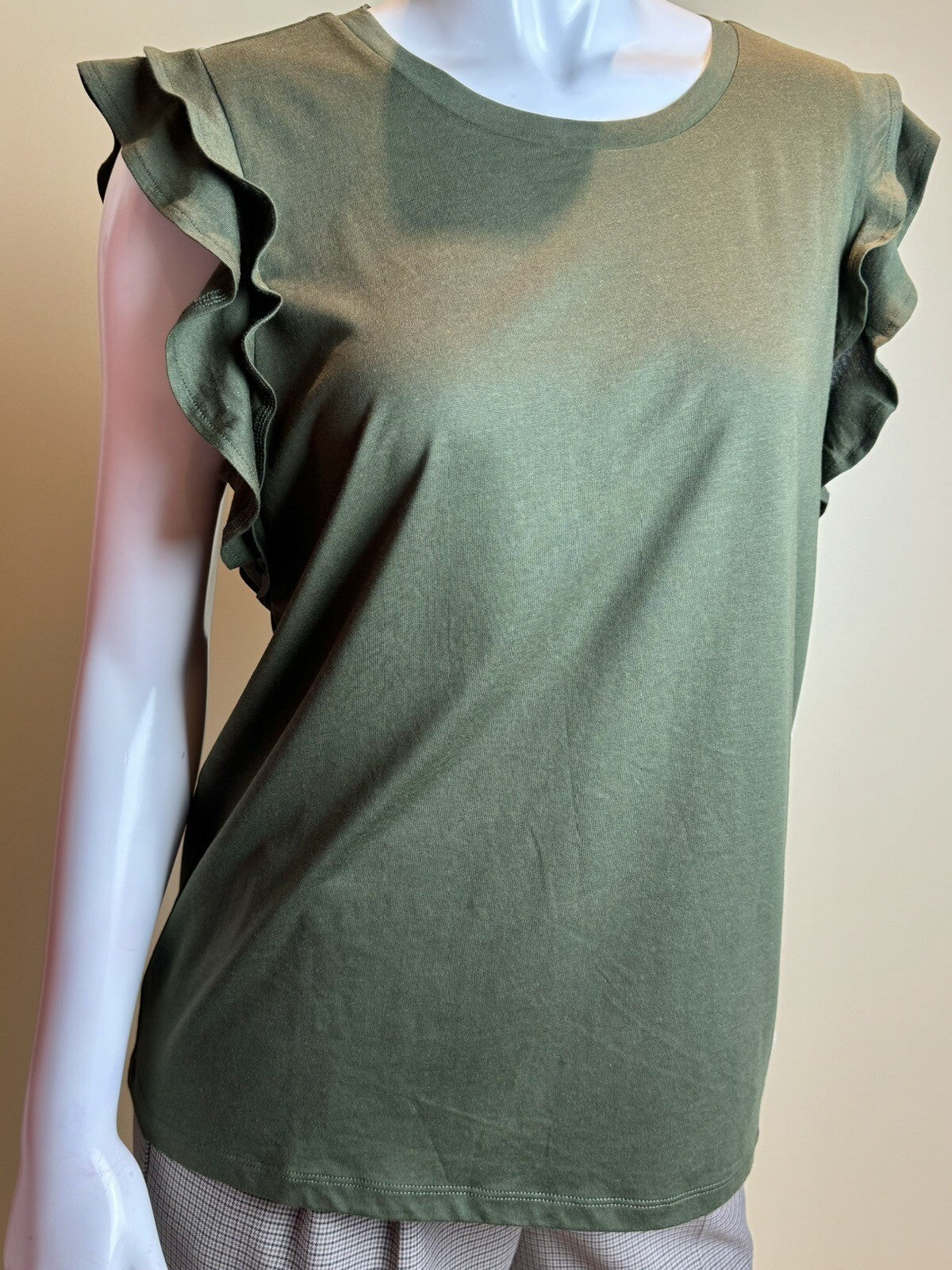 $84 Michael Kors Women’s Top Green Blouse Sz L.  (B.75)