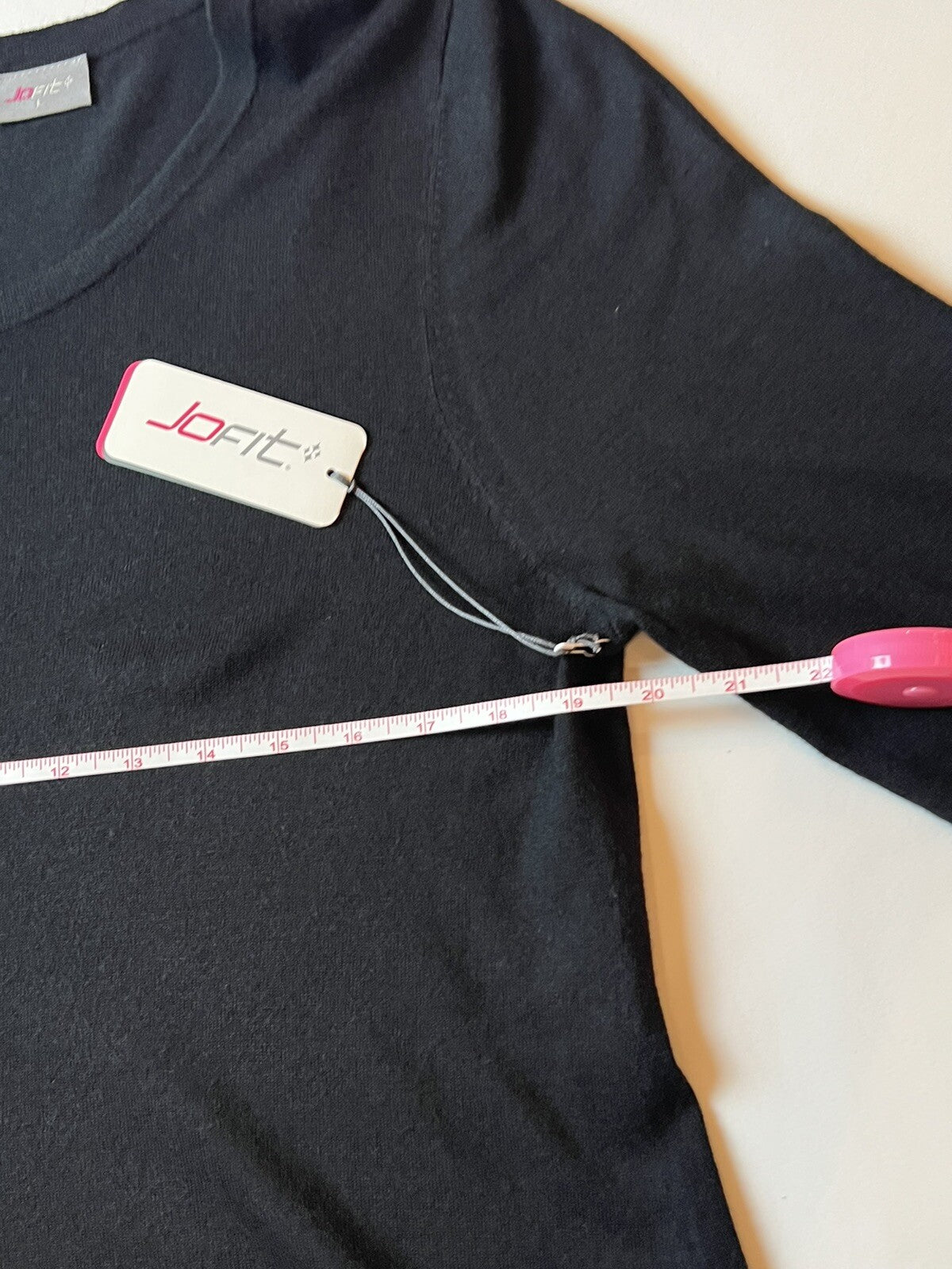 Jofit Women's Long-Sleeve Sweatshirt Sz L Black.      (50)