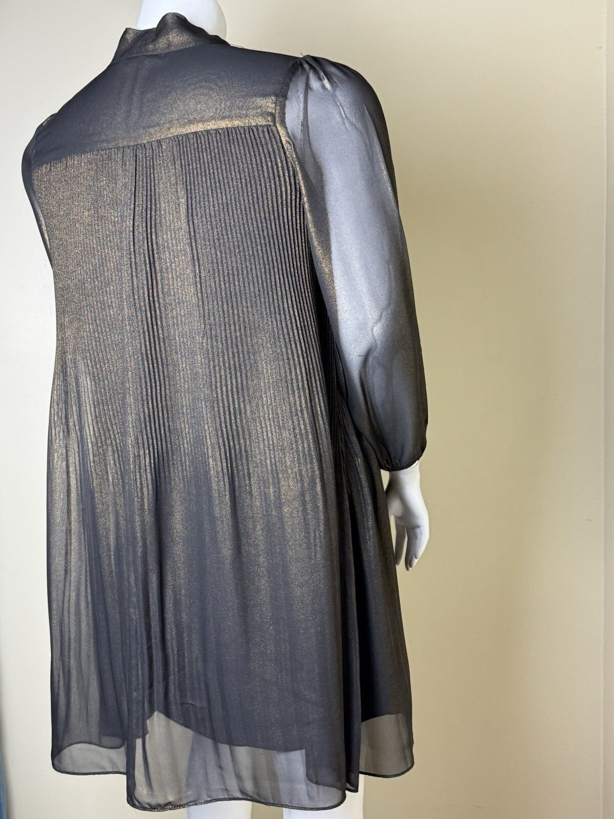 NANETTE LEPORE Pleaded Black Gold Dress Sz 10   (B.129)