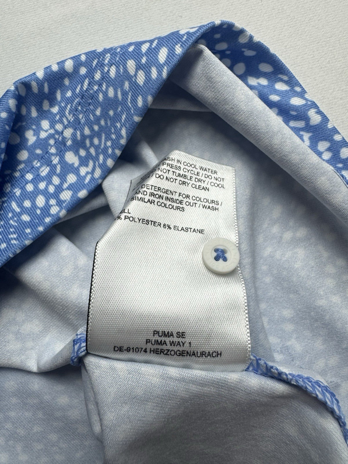 GG Blue Women's Golf Polo Shirt Sz S.     (B.162)