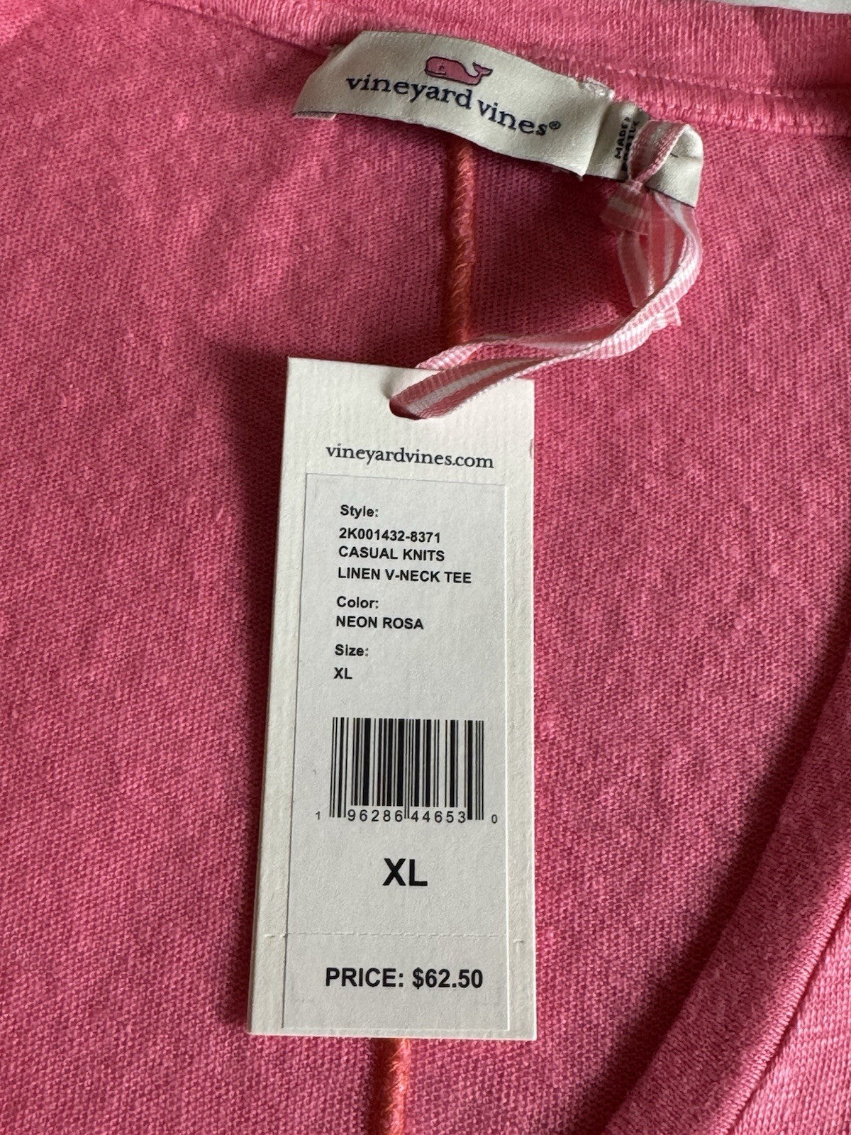 Vineyard Vines Women’s T-shirt Wale Logo Sz XL.     (B.187)