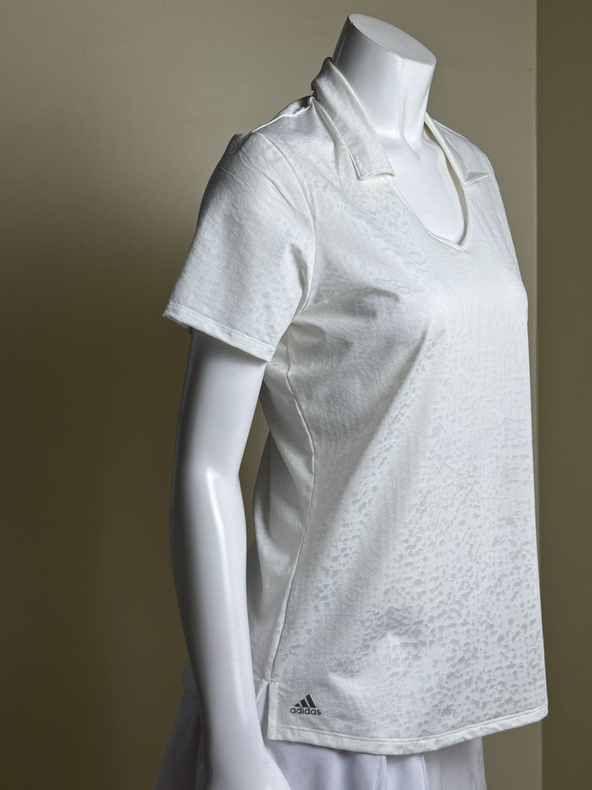 Adidas Women’s Golf Shirt Sz L    (B.189)