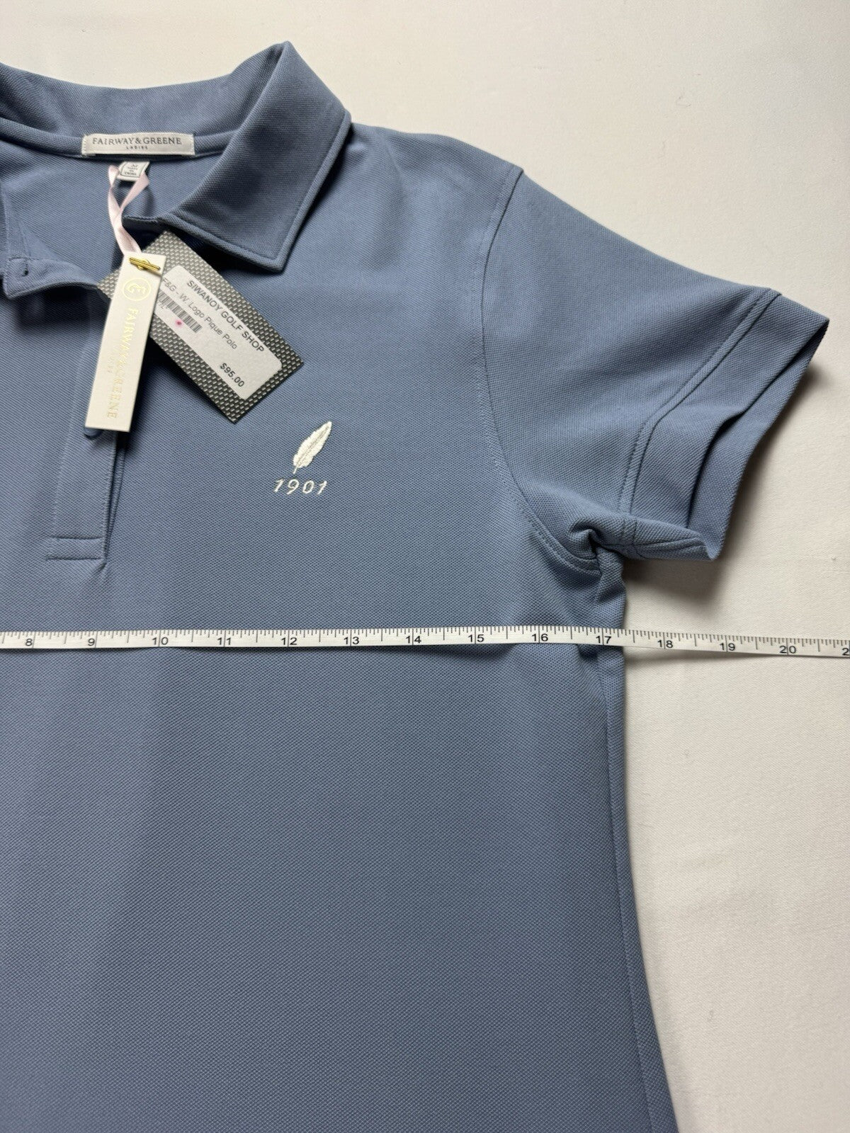 Fairway & Greene Women's Golf Polo Shirt Sz M. (B.136)