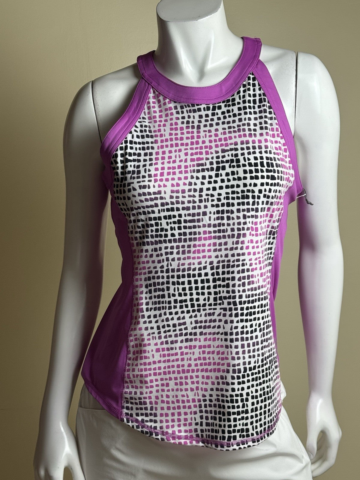 JOFIT Women's Golf Tank/Top Size S.   (B.182)