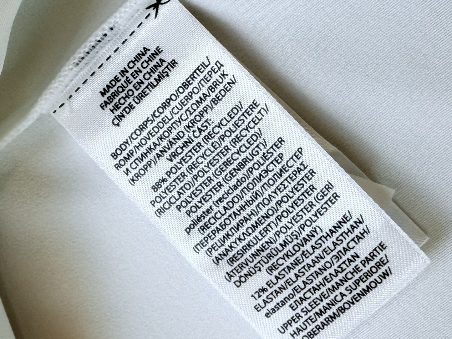 RLX Ralph Lauren Women’s Golf Polo Shirt Size L.   (B.167)